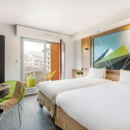 Hotel Ibis Styles Annecy Centre Gare Exterior foto
